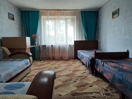 Снять двухкомнатную квартиру Коммунистическая ул, 60  м&sup2;, 1900 рублей
