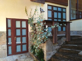 Снять  дом Дворцовая ул, 550  м&sup2;, 60000 рублей