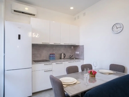 Снять двухкомнатную квартиру Таврическая ул, 55  м&sup2;, 7475 рублей