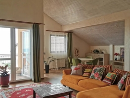 Снять трехкомнатную квартиру Курортный пр-кт, 90  м&sup2;, 8500 рублей