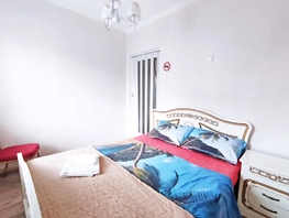 Снять трехкомнатную квартиру Юных Ленинцев ул, 50  м&sup2;, 1900 рублей