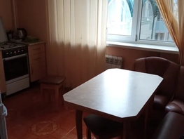 Снять двухкомнатную квартиру Горького ул, 55  м&sup2;, 3000 рублей
