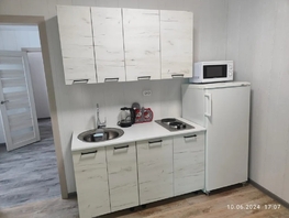 Снять двухкомнатную квартиру Калинина ул, 50  м&sup2;, 2500 рублей