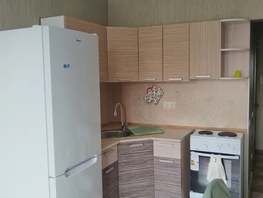 Снять однокомнатную квартиру Парижская ул, 32  м&sup2;, 2000 рублей
