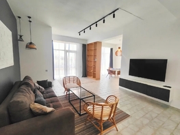 Снять двухкомнатную квартиру Прозрачная ул, 104  м&sup2;, 13478 рублей