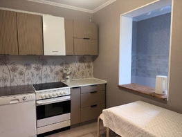 Снять двухкомнатную квартиру Желанная ул, 54  м&sup2;, 2000 рублей