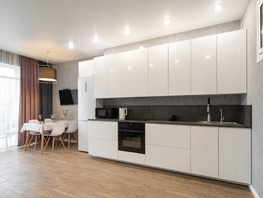 Снять двухкомнатную квартиру Гагринская ул, 63  м&sup2;, 10000 рублей