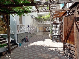 Продается Дом Октябрьская ул, 600  м&sup2;, участок 5 сот., 90000000 рублей