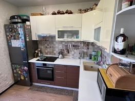 Продается 1-комнатная квартира Октябрьская ул, 31 м², 4050000 рублей