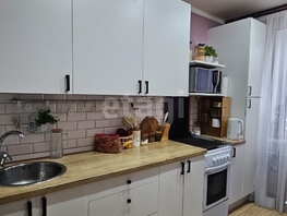 Продается 3-комнатная квартира Юности пр-кт, 68.8 м², 7000000 рублей