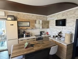Продается 2-комнатная квартира Калинина пр-кт, 64.9  м&sup2;, 5 рублей