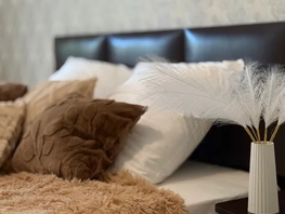 Снять трехкомнатную квартиру Орджоникидзе ул, 87  м&sup2;, 5000 рублей