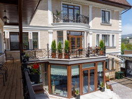 Продается Дом Суворова ул, 900  м&sup2;, участок 5 сот., 275000000 рублей