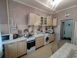 Продается 2-комнатная квартира Красивая ул, 48.9  м&sup2;, 11000000 рублей