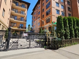 Продается 3-комнатная квартира Дзержинского пр-кт, 102  м&sup2;, 30000000 рублей