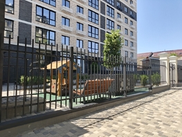 Продается 2-комнатная квартира 20-я улица ул, 44.1  м&sup2;, 10400000 рублей