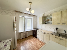 Продается 2-комнатная квартира 40-летия Победы пр-кт, 52  м&sup2;, 4900000 рублей
