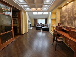 Продается 5-комнатная квартира Комарова б-р, 173.5  м&sup2;, 17500000 рублей