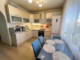 Продается 2-комнатная квартира 13-я линия ул, 71  м&sup2;, 9550000 рублей