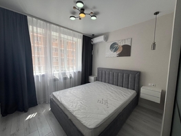 Продается 2-комнатная квартира Комарова б-р, 42  м&sup2;, 6790000 рублей