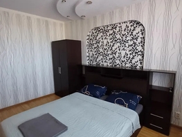 Снять трехкомнатную квартиру Черноморская ул, 61  м&sup2;, 3000 рублей