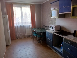 Снять двухкомнатную квартиру Венеры ул, 70  м&sup2;, 3200 рублей