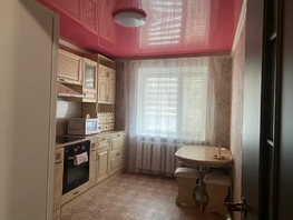 Снять трехкомнатную квартиру Кузнечная ул, 67  м&sup2;, 2610 рублей