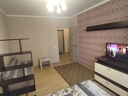 Снять однокомнатную квартиру Жмайлова ул, 38  м&sup2;, 2500 рублей