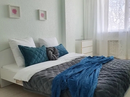 Снять двухкомнатную квартиру Крыловской пер, 60  м&sup2;, 5582 рублей