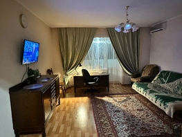 Снять однокомнатную квартиру Крепостной пер, 64  м&sup2;, 3500 рублей