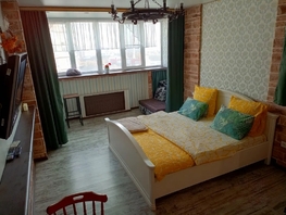 Снять однокомнатную квартиру Комарова б-р, 30  м&sup2;, 2300 рублей