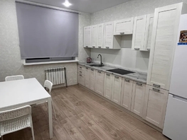 Снять однокомнатную квартиру Комарова б-р, 45  м&sup2;, 3625 рублей