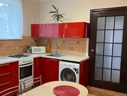 Снять двухкомнатную квартиру 21-я улица ул, 60  м&sup2;, 3200 рублей