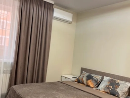 Снять однокомнатную квартиру Комарова б-р, 40  м&sup2;, 3375 рублей