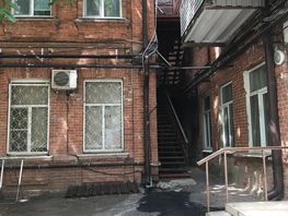 Снять однокомнатную квартиру Максима Горького ул, 32  м&sup2;, 2500 рублей