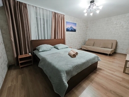 Снять трехкомнатную квартиру Индустриальная ул, 72  м&sup2;, 5400 рублей