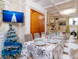 Снять  дом Адмирала Крюйса ул, 85  м&sup2;, 3751 рублей