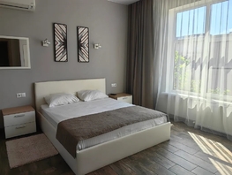 Снять однокомнатную квартиру Адмирала Крюйса ул, 40  м&sup2;, 9075 рублей