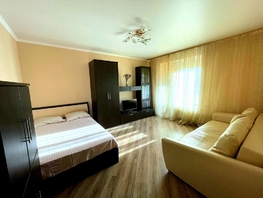Снять однокомнатную квартиру Адмирала Крюйса ул, 32  м&sup2;, 4500 рублей