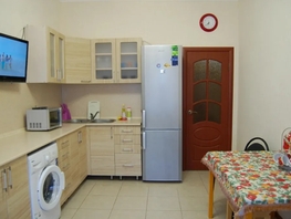 Снять однокомнатную квартиру Александровская ул, 50  м&sup2;, 3100 рублей
