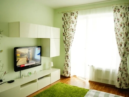 Снять однокомнатную квартиру Адмирала Крюйса ул, 33  м&sup2;, 2200 рублей