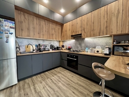 Продается 2-комнатная квартира Строителей ул, 59.5  м&sup2;, 9600000 рублей