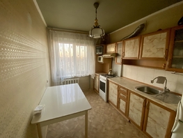Продается 3-комнатная квартира 40-летия Победы пр-кт, 65  м&sup2;, 6900000 рублей