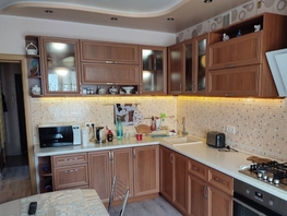 Продается 2-комнатная квартира Половинко ул, 71.3  м&sup2;, 8000000 рублей