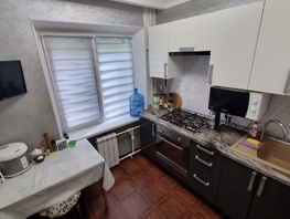 Продается 4-комнатная квартира Стачки пр-кт, 58  м&sup2;, 6000000 рублей