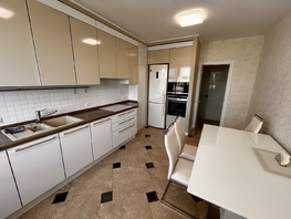 Продается 1-комнатная квартира Ворошиловский пр-кт, 40  м&sup2;, 5800000 рублей