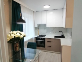 Продается 2-комнатная квартира Каяни ул, 42  м&sup2;, 6350000 рублей