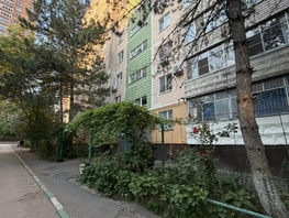 Продается 1-комнатная квартира Комарова б-р, 41  м&sup2;, 3600000 рублей