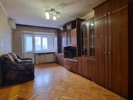 Продается 3-комнатная квартира Стачки пр-кт, 64 м², 4900000 рублей