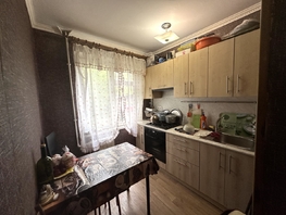Продается 2-комнатная квартира Добровольского пл, 48 м², 4700000 рублей